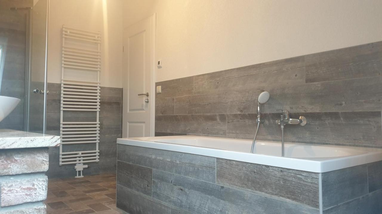 Seensucht & Urlaubstraeume, Ferienwohnung "Seeadler" โกรสเรสเชน ภายนอก รูปภาพ